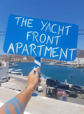 The Yacht front apartment at the Ios port